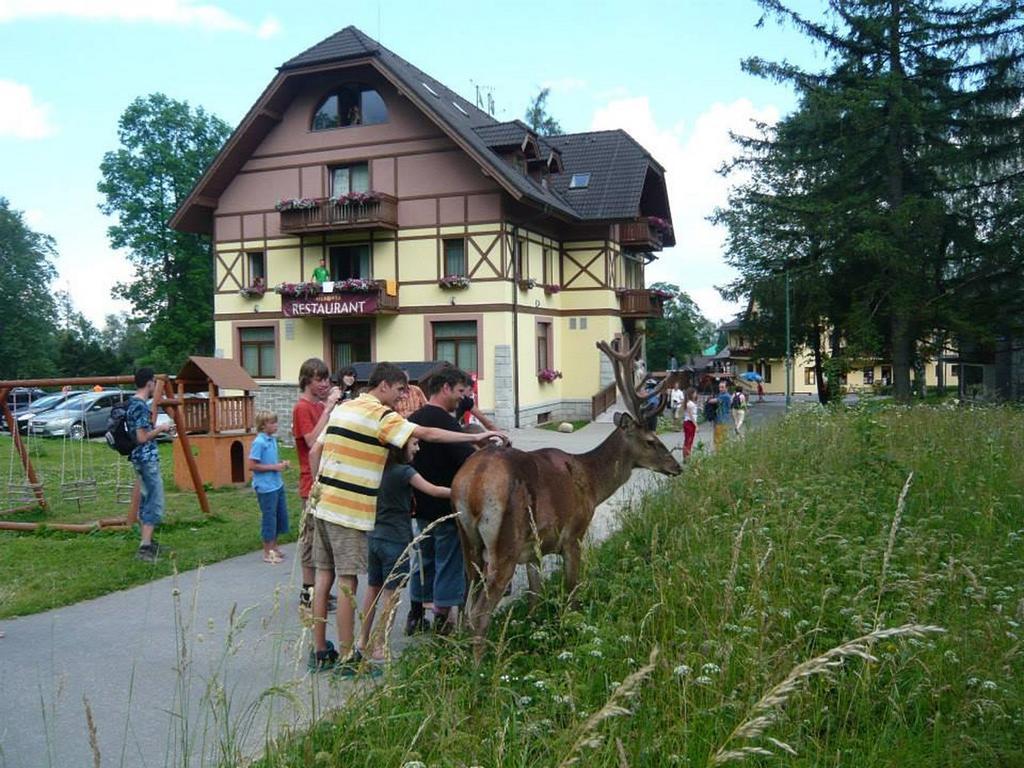 Penzion Vila Park Hotel Tatranská Lomnica Екстериор снимка